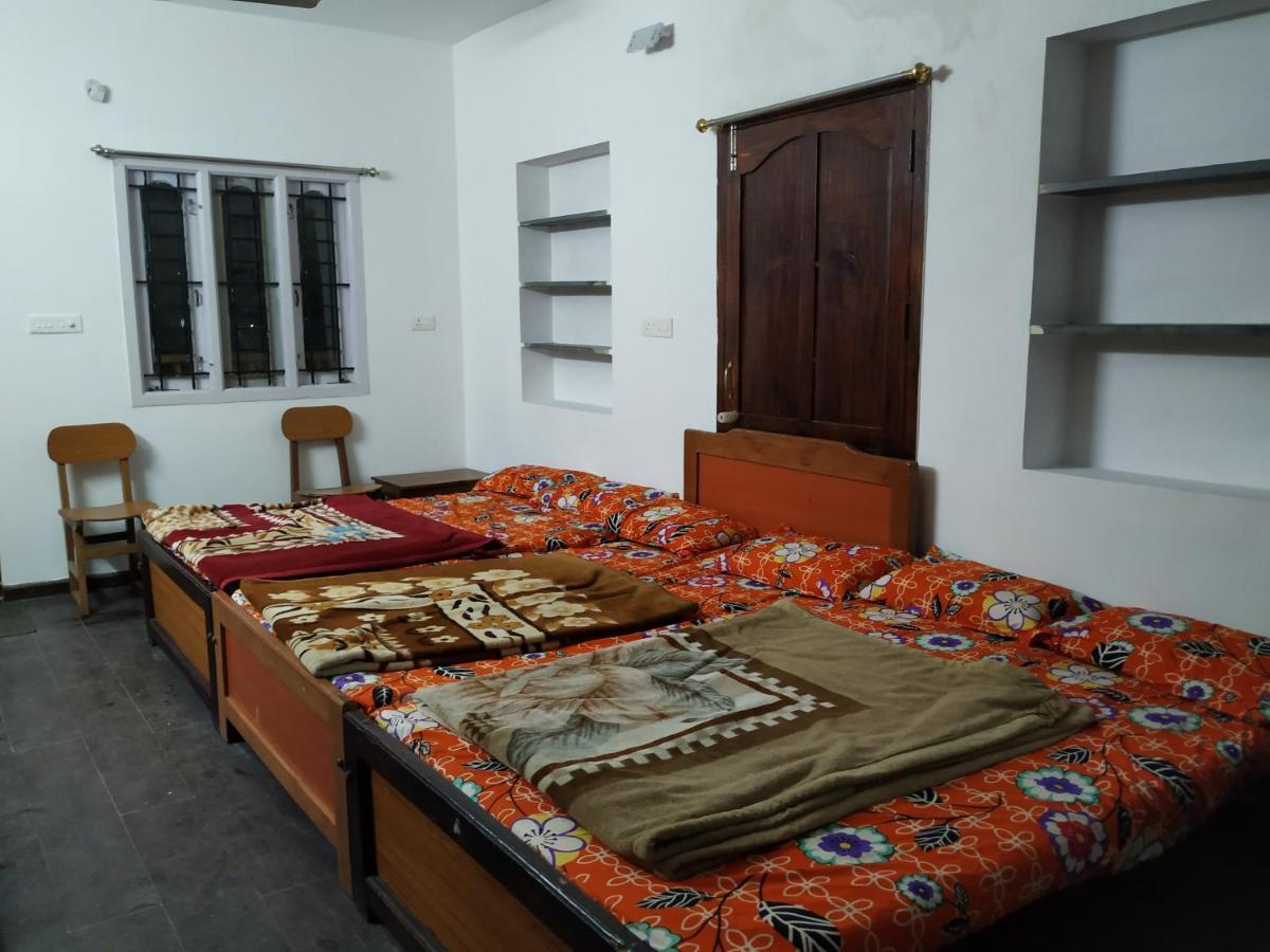 White House Anandagiri Hostel Kodaikanal Εξωτερικό φωτογραφία
