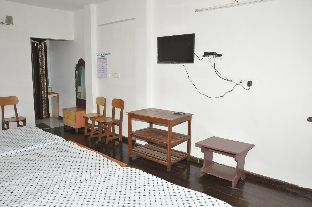 White House Anandagiri Hostel Kodaikanal Εξωτερικό φωτογραφία