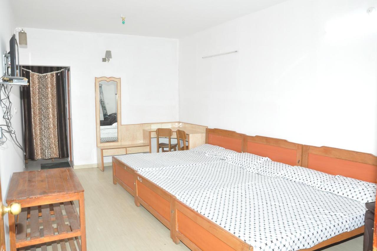 White House Anandagiri Hostel Kodaikanal Εξωτερικό φωτογραφία