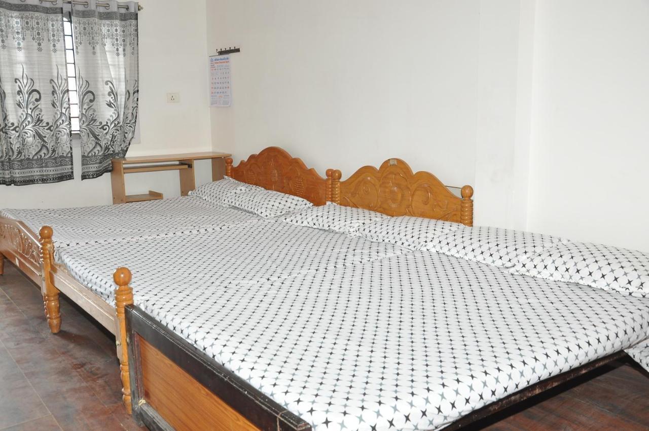 White House Anandagiri Hostel Kodaikanal Εξωτερικό φωτογραφία